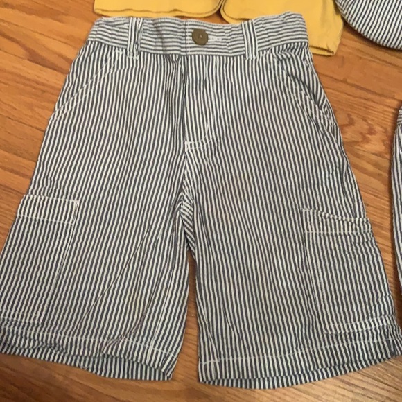 Gymboree Set - Picture 4 of 8